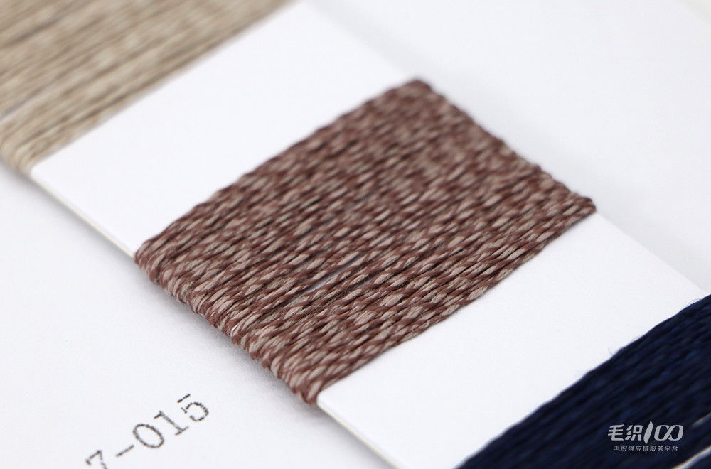Breathable Practical Dyed Spun Polyester Yarn , Anti Pilling Dual Core Spun Yarn